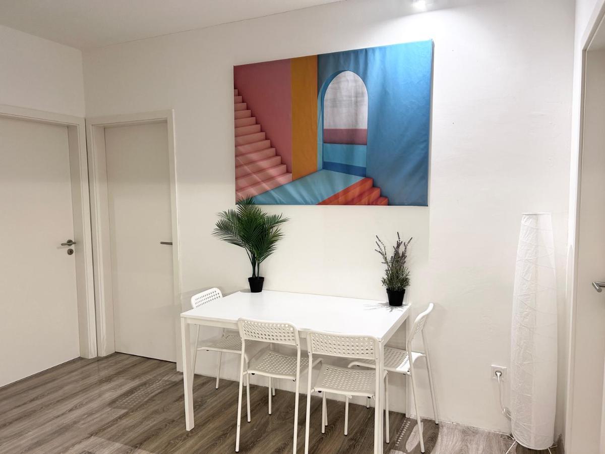 New 2022 Family&friends Downtown Ac 3br 2ba Free Parking Big Balcony Near Metro&train Station Self Check-in Apartament *