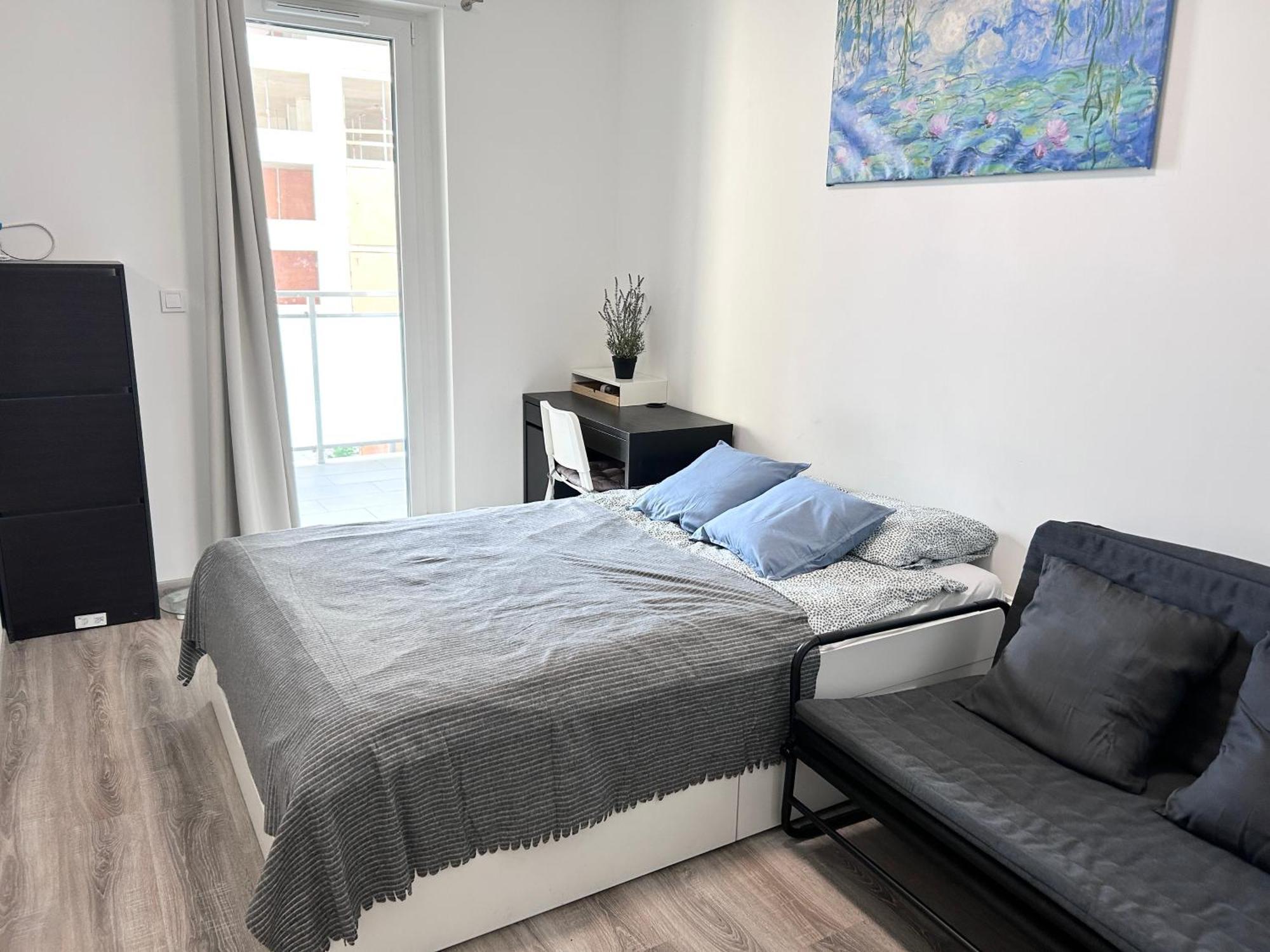 New 2022 Family&friends Downtown Ac 3br 2ba Free Parking Big Balcony Near Metro&train Station Self Check-in